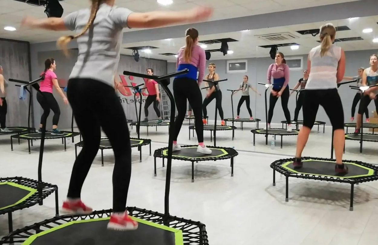 Студия Джампинг Фитнеса на м. Отрадное - Jumping Fitness
