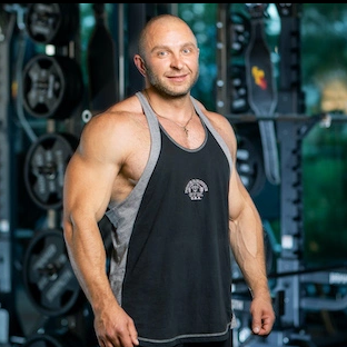Максим Байков